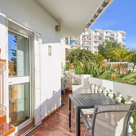 Apartment Poolside Nerja