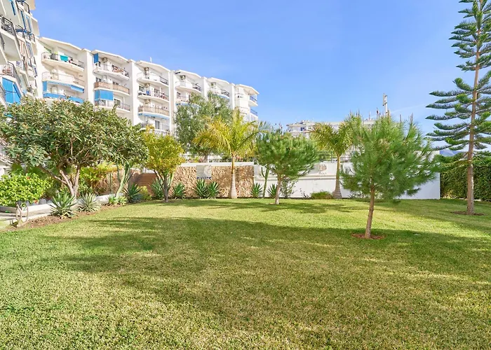 Apartment Poolside Nerja