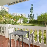 Poolside Apartamento